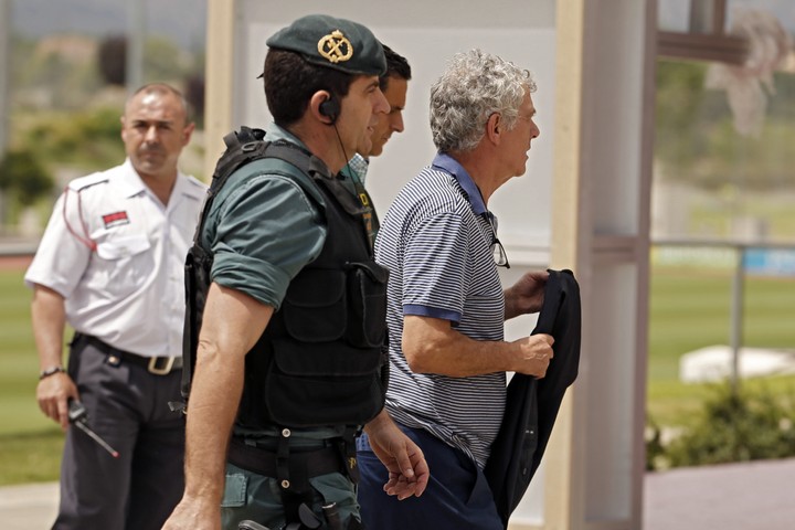 Stop korupcii. Španielske športové inštitúcie idú tvrdo po Villarovi